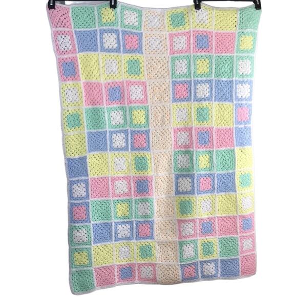 Handmade Pastel Granny Square Crochet Afghan Baby Lap Blanket Acrylic 35’’x50’’ - Picture 6 of 6